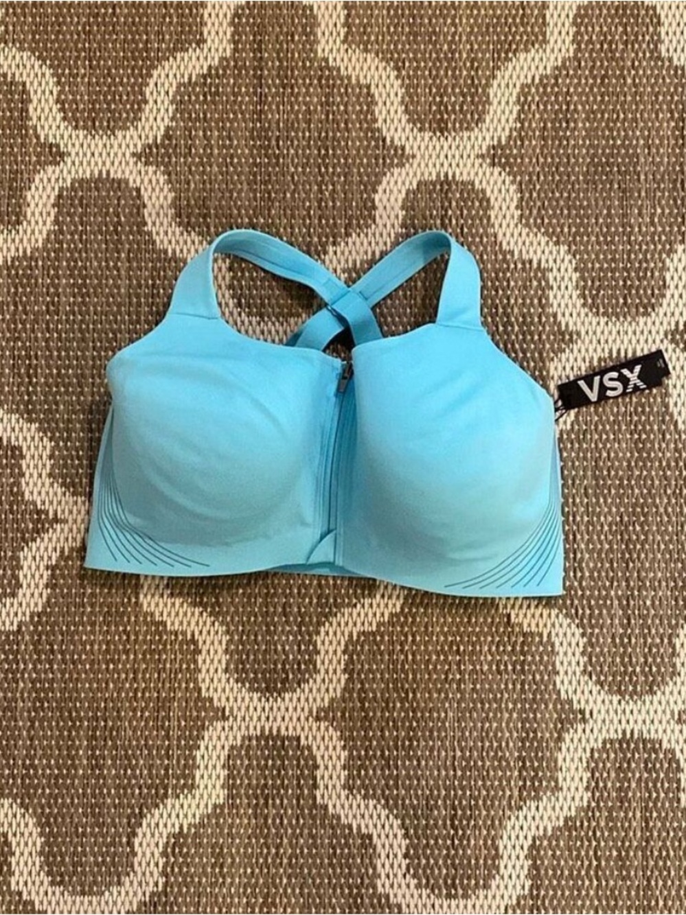Victoria’s Secret knockout sports bra size 36DDD